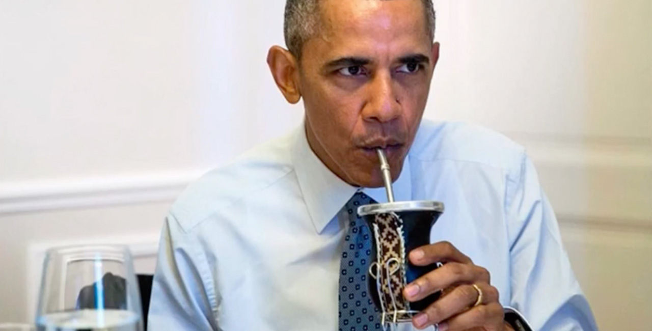Barack Obama drinking mate